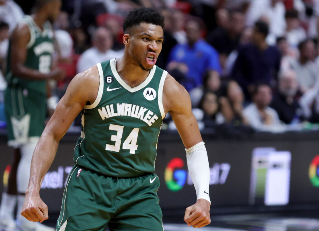 Giannis Antetokounmpo Scores 59 In Bucks Win, But Trade Rumors Persist