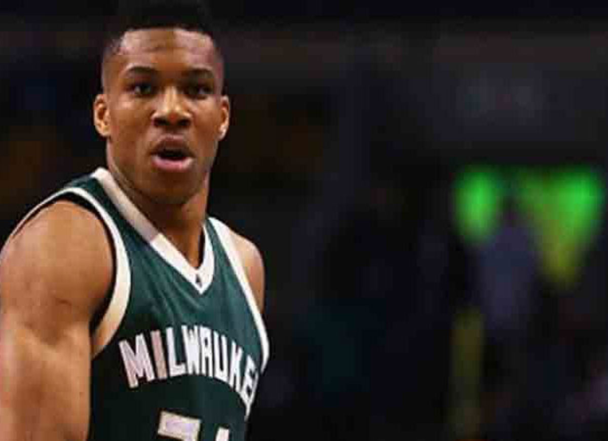 Giannis Antetokounmpo Appears In Trade Rumors As Bucks Start Slow