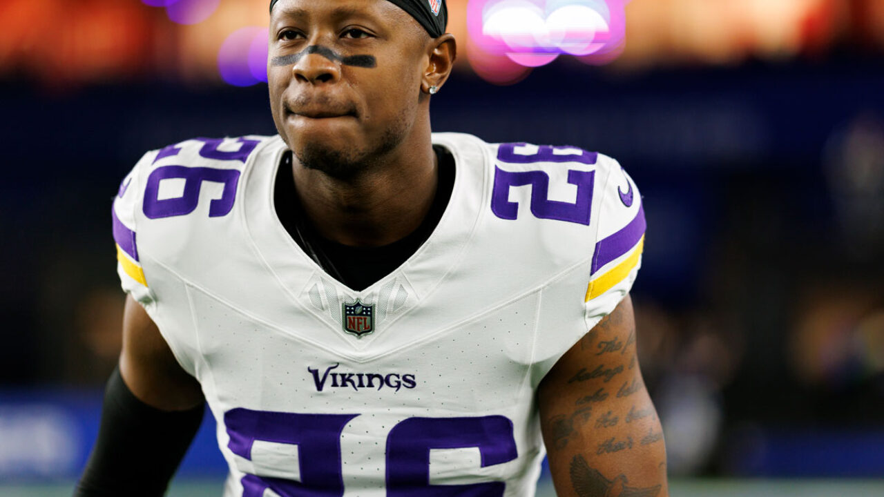 Theo Jackson Signs Two-Year Extension with Vikings, Eyes Potential Expanded  Role