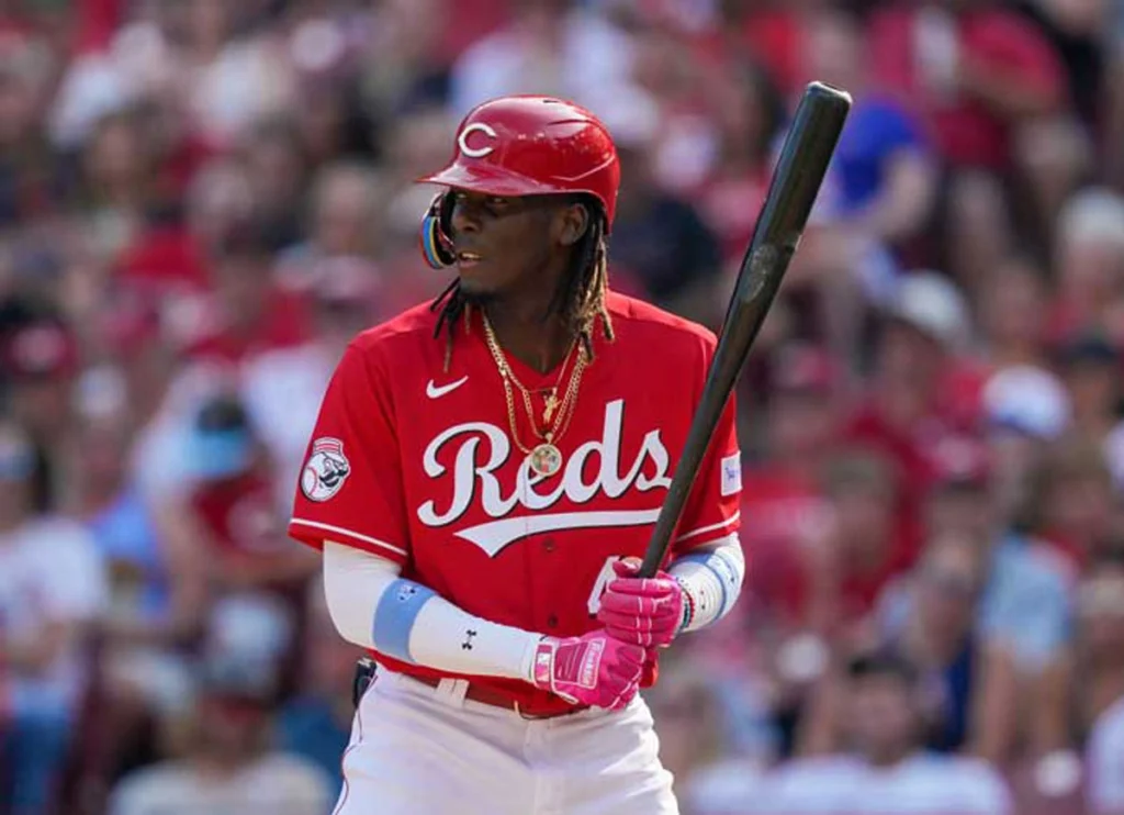 Elly De La Cruz Hits Home Run Vs. Cubs For His Sister A Day After Her Death