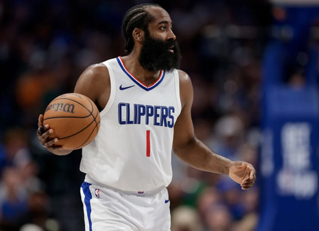 James Harden &amp; Kawhi Leonard Left Stunned As Clippers Part Ways With Chris Paul