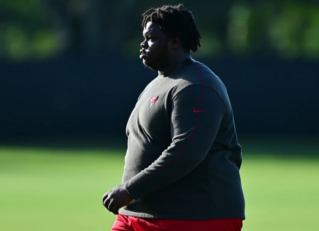Buccaneers Place 464-Pound Desmond Watson On NFI List Due To Weight