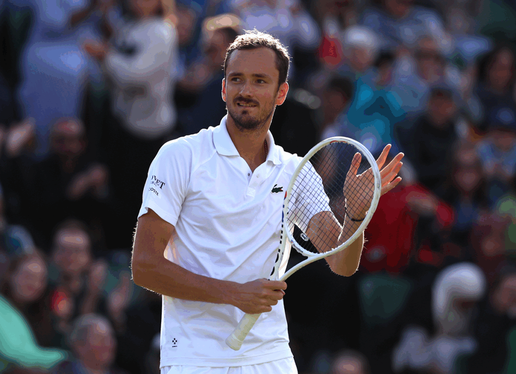 Daniil Medvedev Melts Down At U.S. Open In Midst Of Match Delay