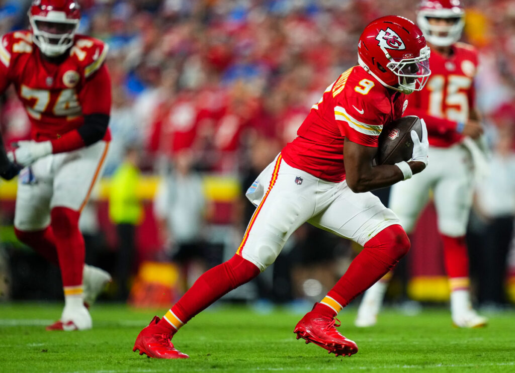 Lions’ Coach Dan Campbell Apologizes For Brian Branch Striking JuJu Smith-Schuster After Chiefs’ Victory