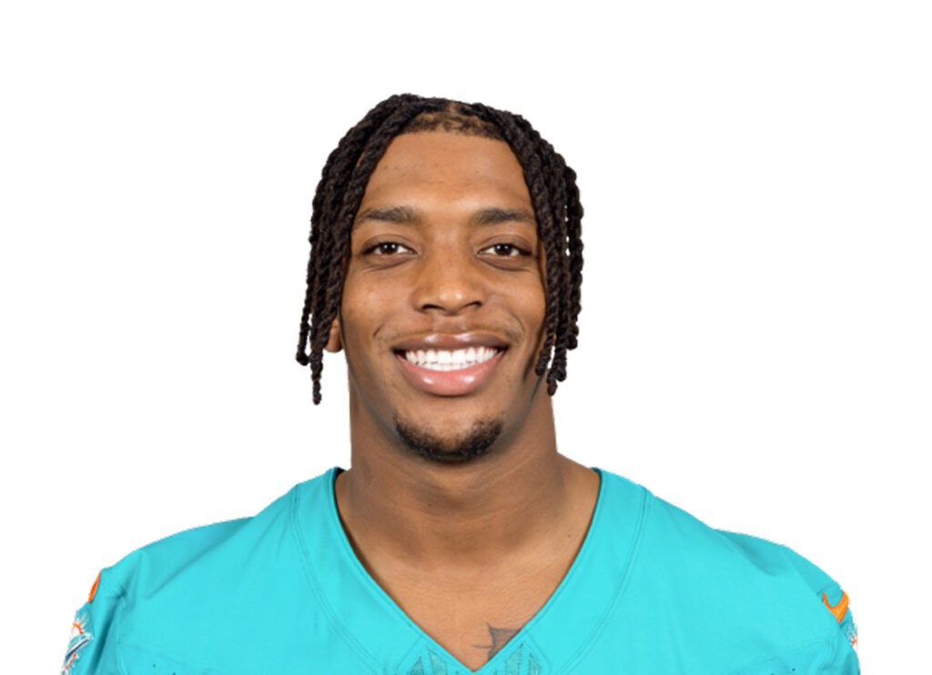 Ollie Gordon II, Running Backs Coach Caught In Huge Argument As Dolphins Season Implodes