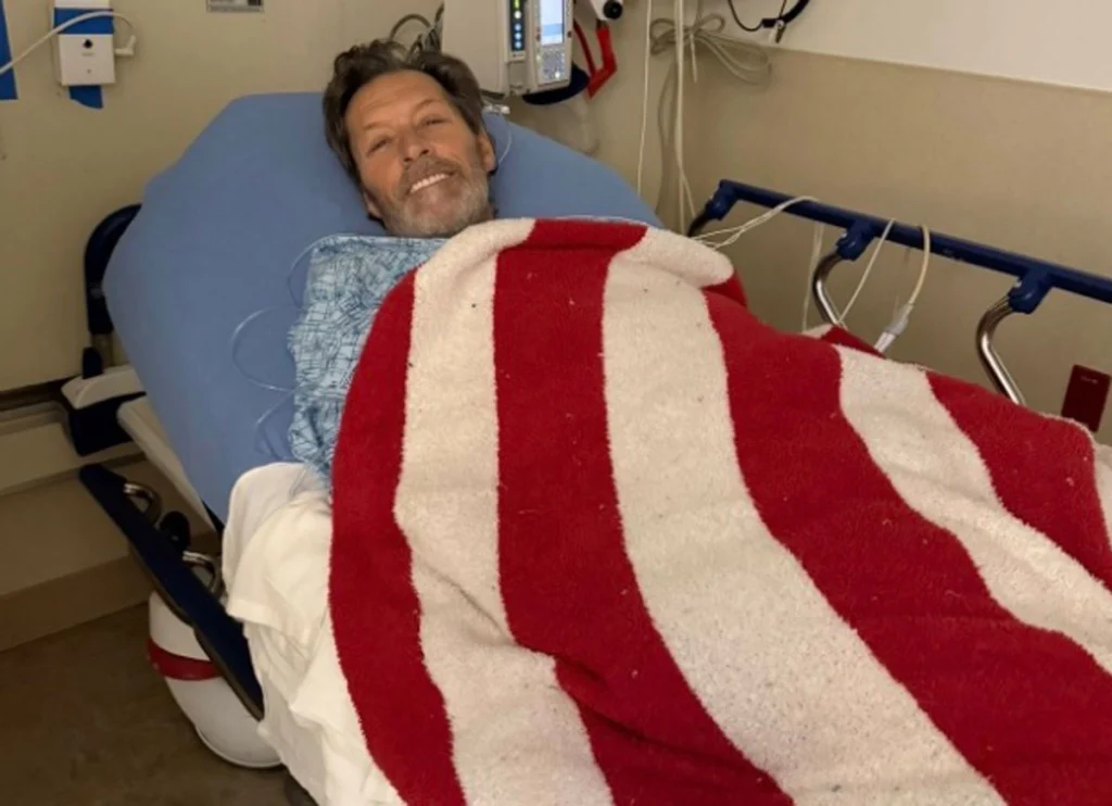 Former Rangers’ Star Ron Duguay Diagnosed With Stage IV Colon Cancer, Girlfriend Sarah Palin Visits Him In Hospital
