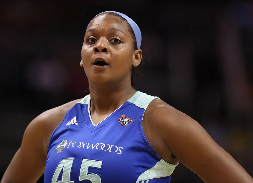 Former WNBA Champion & All-Star Kara Braxton Killed In Car Crash At 43