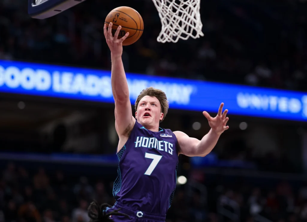 Hornets’ Kon Knueppel Sets New Rookie 3-Point Record