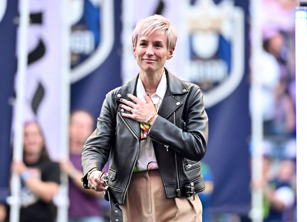 Megan Rapinoe Calls Out U.S. Men’s Hockey Team For Visiting The White House: ‘You Look Like A Clown’