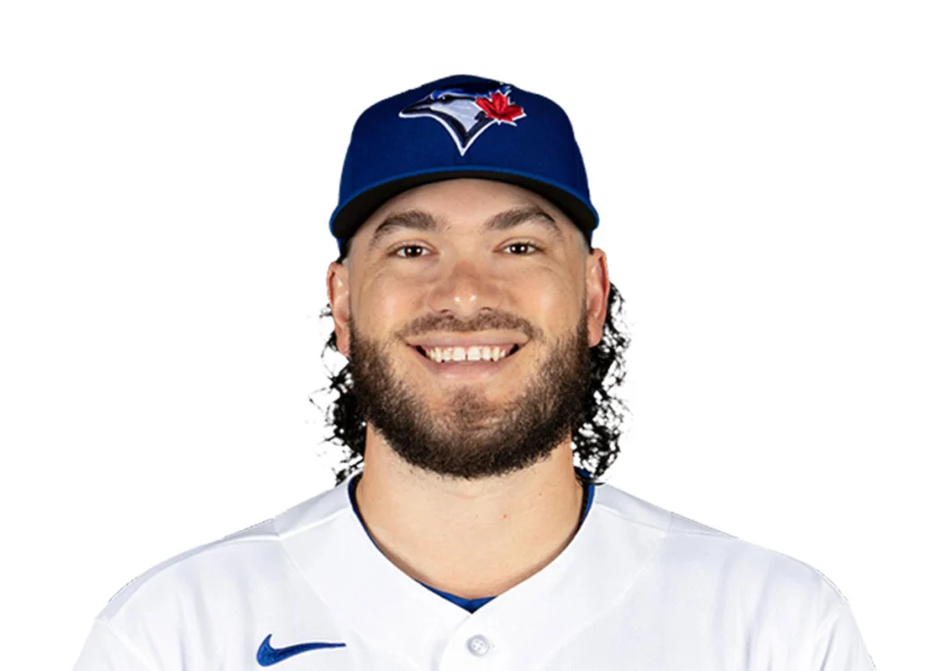 Cody Ponce Carted Off Fieled, Suffering ACL Injury In First Appearance In MLB Since 2021