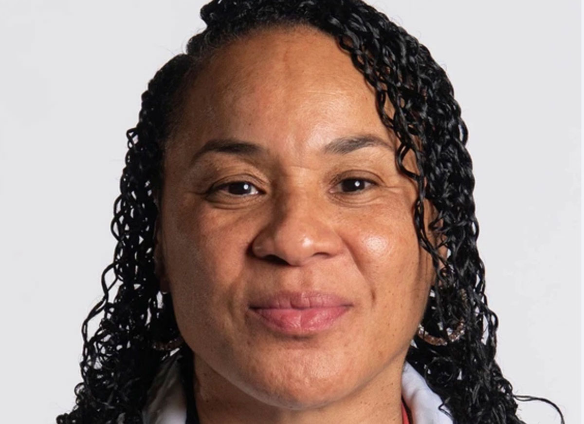 South Carolina Coach Dawn Staley Left Confused After Altercation With UConn’s Geno Auriemma