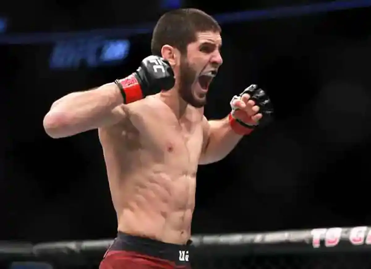 Jon Jones & Islam Makhachev Take Shots Over Jones’ UFC Win Streak & PED Use