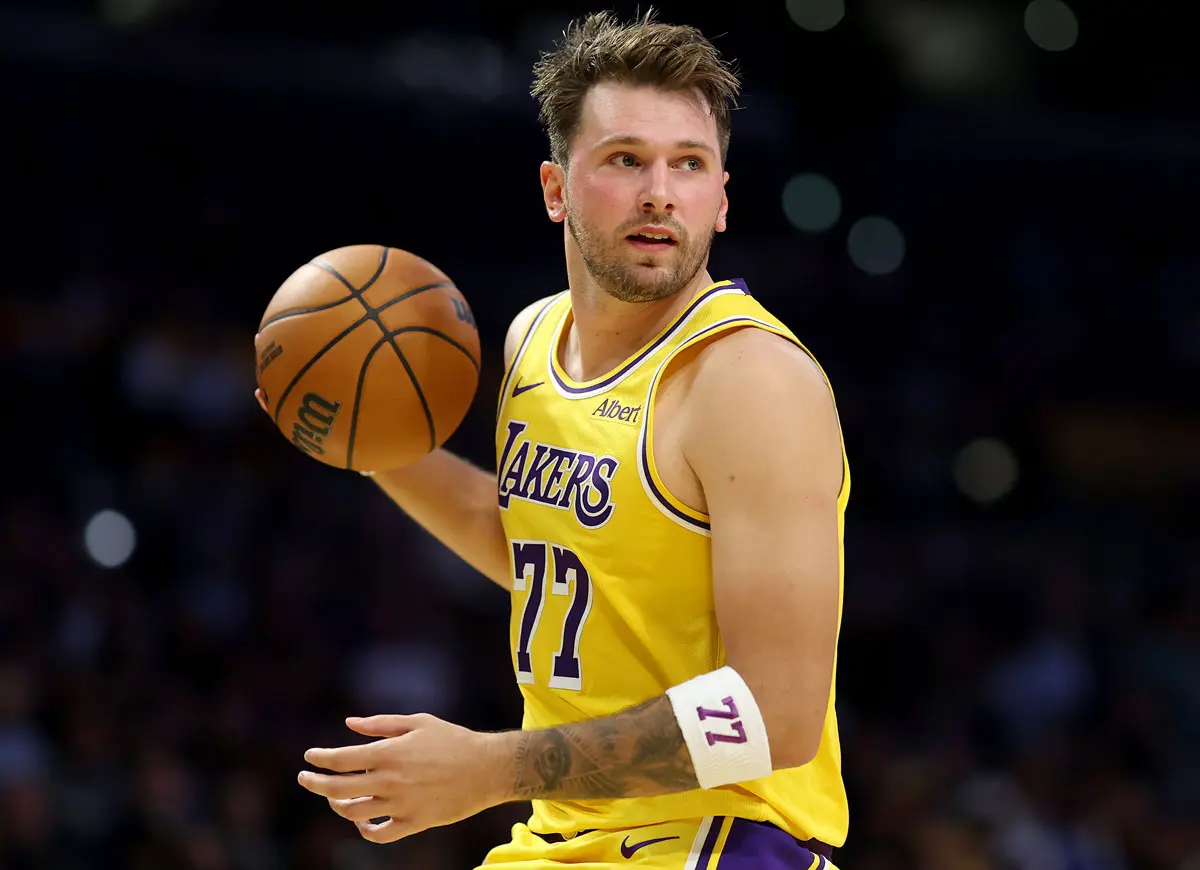 Lakers New Defensive Identity Shines In Preseason Win