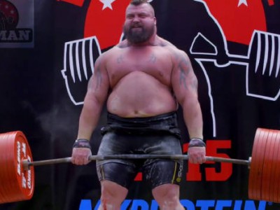 Eddie Hall Breaks World Deadlift Record - uSports.org