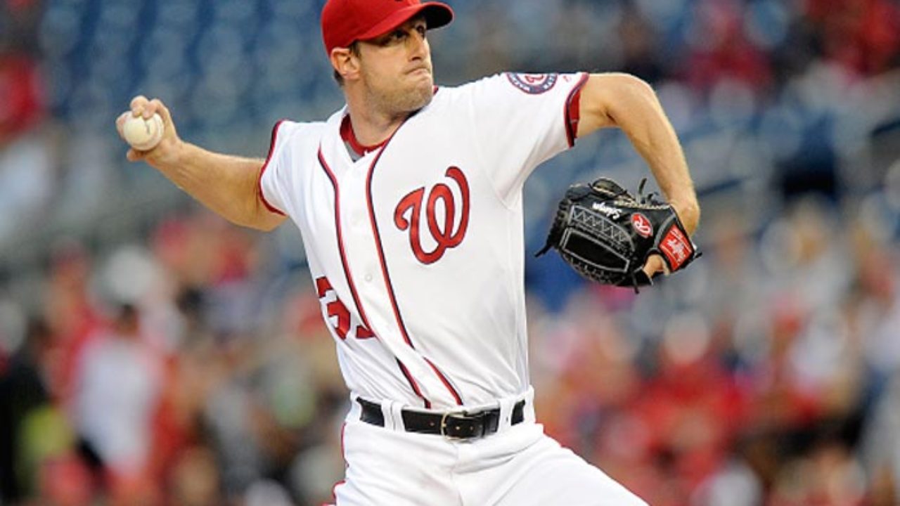 Max Scherzer tosses complete game, rushes to join wife for birth