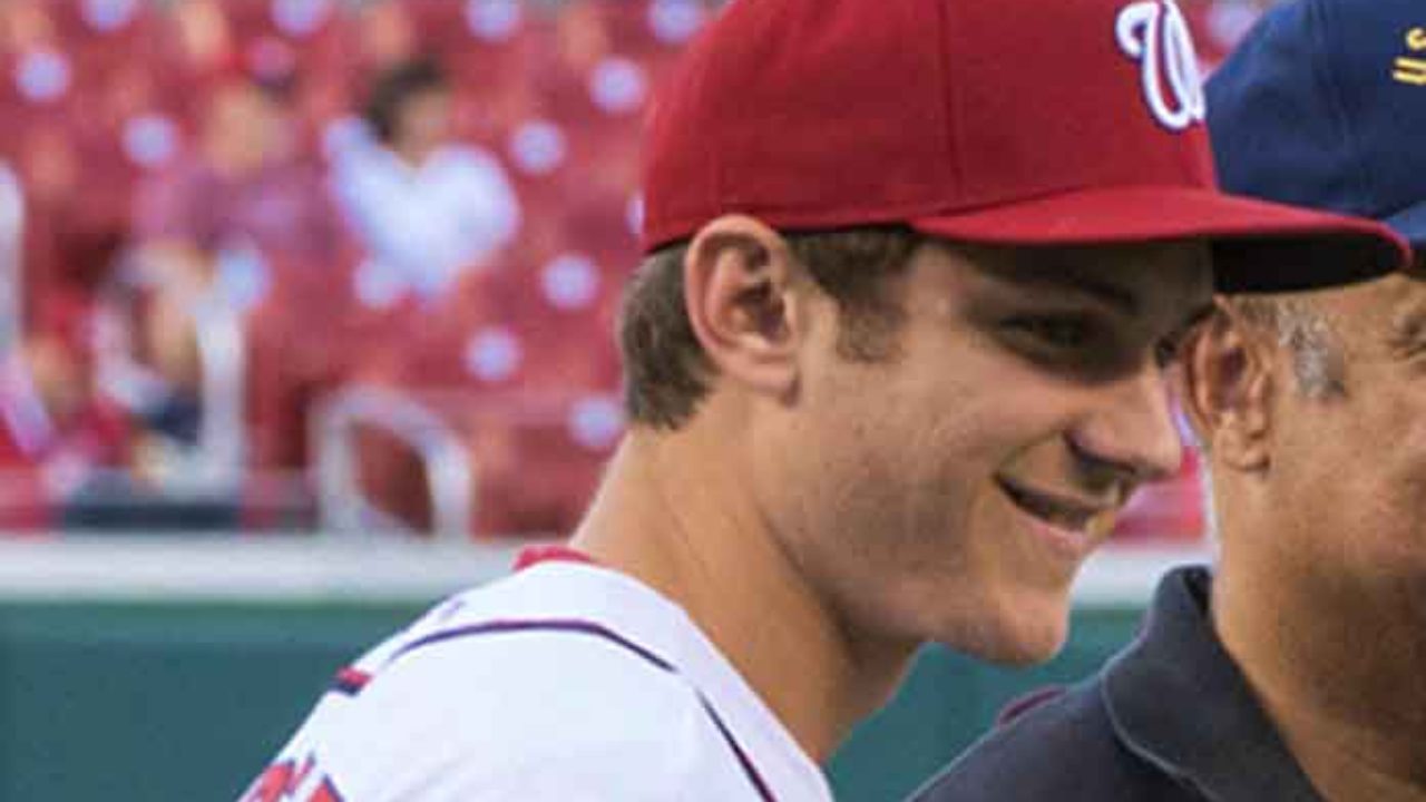 Trea Turner apologizes for offensive tweets